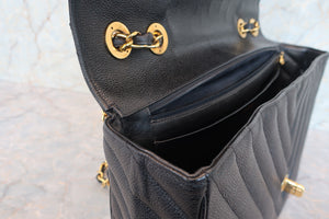 CHANEL/シャネル Vステッチチェーンショルダーバッグ キャビアスキン ブラック/ゴールド金具 ショルダーバッグ 700070249