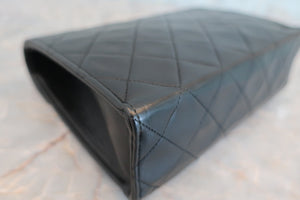 CHANEL Matelasse single flap chain shoulder bag Lambskin Black/Gold hadware Shoulder bag 600060152