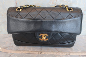 CHANEL Matelasse chain shoulder bag Lambskin Black/Gold hadware Shoulder bag 600080006