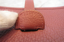 将图片加载到图库查看器，HERMES  EVELYNE 3PM Clemence leather Bois de rose Shoulder bag 700010022
