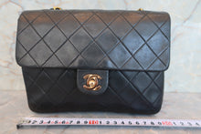 画像をギャラリービューアに読み込む, CHANEL/シャネル ミニマトラッセシングルフラップチェーンショルダーバッグ ラムスキン ブラック/ゴールド金具 ショルダーバッグ 700070218

