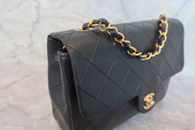 画像をギャラリービューアに読み込む, CHANEL/シャネル ミニマトラッセシングルフラップチェーンショルダーバッグ ラムスキン ブラック/ゴールド金具 ショルダーバッグ 700070218
