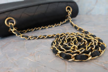 Load image into Gallery viewer, CHANEL Matelasse chain shoulder bag Lambskin Black/Gold hadware Shoulder bag 600080006
