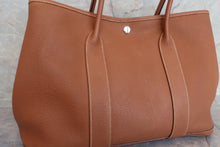 将图片加载到图库查看器，HERMES GARDEN PARTY PM Negonda leather Gold □K刻印 Tote bag 600100038
