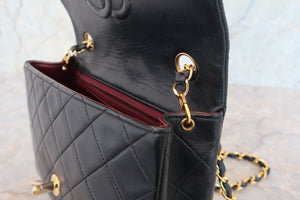 CHANEL/シャネル ミニマトラッセシングルフラップチェーンショルダーバッグ ラムスキン ブラック/ゴールド金具 ショルダーバッグ 700070218