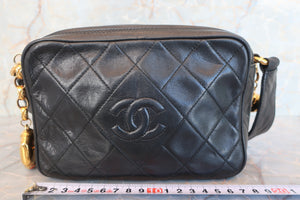 CHANEL/シャネル マトラッセショルダーバッグ ラムスキン ブラック/ゴールド金具 ショルダーバッグ 600090040