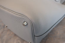 画像をギャラリービューアに読み込む, HERMES／エルメス ピコタンロックＰＭ トリヨンクレマンス ブルーペール Z刻印 ハンドバッグ 800060082
