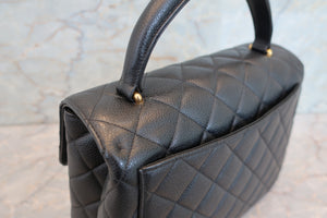 CHANEL Matelasse trapezoid hand bag Caviar skin Black/Gold hadware Hand bag 700100039