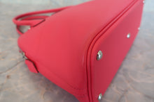 Load image into Gallery viewer, HERMES／BOLIDE 27 Epsom leather Rose extreme D Engraving Shoulder bag 800070153
