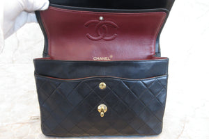 CHANEL Matelasse double flap double chain shoulder bag Lambskin Black/Gold hadware Shoulder bag 700010059