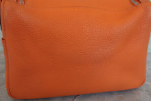 將圖片載入圖庫檢視器 HERMES／エルメス リンディ30 トリヨンクレマンス オレンジ □P刻印 ショルダーバッグ 700070238
