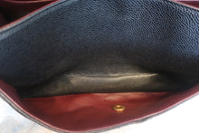 Load image into Gallery viewer, CHANEL Medium Matelasse double flap double chain shoulder bag Caviar skin Caviar skin Black/Gold hadware Shoulder bag 700120198
