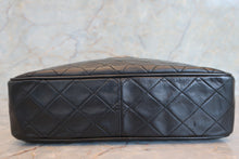 Load image into Gallery viewer, CHANEL Matelasse fringe chain shoulder bag Lambskin Black/Gold hadware Shoulder bag 700100054
