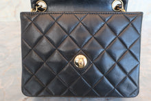 Load image into Gallery viewer, CHANEL Mini matelasse chain shoulder bag Lambskin Black/Gold hadware Shoulder bag 600090039
