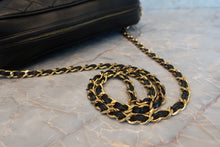 Load image into Gallery viewer, CHANEL Matelasse fringe chain shoulder bag Lambskin Black/Gold hadware Shoulder bag 700100054
