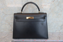 画像をギャラリービューアに読み込む, HERMES／エルメス ケリー32 ボックスカーフ ブラック 〇X刻印 ショルダーバッグ 700070202
