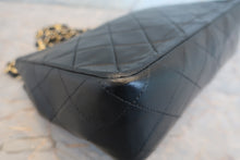 Load image into Gallery viewer, CHANEL Mini Matelasse single flap chain shoulder bag Lambskin Black/Gold hadware Shoulder bag 700120191
