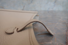 将图片加载到图库查看器，HERMES  EVELYNE TPM Clemence leather Beton B刻印 Shoulder bag 700060257
