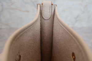 HERMES  EVELYNE TPM Clemence leather Beton B刻印 Shoulder bag 700060257