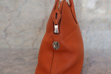 将图片加载到图库查看器，HERMES／BOLIDE 31 Clemence leather Orange □K刻印 Shoulder bag 500100292
