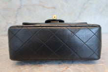 Load image into Gallery viewer, CHANEL Mini Matelasse single flap chain shoulder bag Lambskin Black/Gold hadware Shoulder bag 700100064
