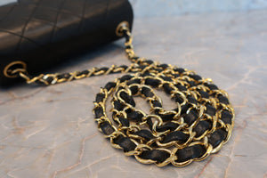 CHANEL Mini Matelasse single flap chain shoulder bag Lambskin Black/Gold hadware Shoulder bag 700100064