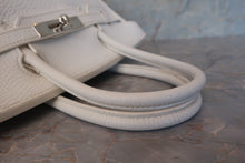 画像をギャラリービューアに読み込む, HERMES／エルメス バーキン30 トリヨンクレマンス ホワイト □M刻印 ハンドバッグ 700110076
