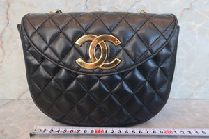 CHANEL/シャネル デカココチェーンショルダーバッグ ラムスキン ブラック/ゴールド金具 ショルダーバッグ 600090045