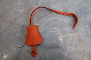HERMES／エルメス ケリー32 ヴォーガリバー オレンジ □B刻印 ショルダーバッグ 700070169