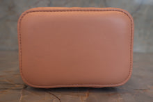 Load image into Gallery viewer, CHANEL Mini matelasse chain shoulder bag Lambskin Pink/Gold hadware Shoulder bag 700120141
