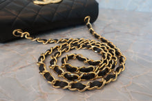 Load image into Gallery viewer, CHANEL Big CC mark chain shoulder bag Lambskin Black/Gold hadware Shoulder bag 600090045
