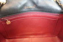 Load image into Gallery viewer, CHANEL Diana matelasse chain shoulder bag Lambskin Black/Gold hadware Shoulder bag 600050049
