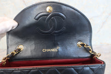 Load image into Gallery viewer, CHANEL Big CC mark chain shoulder bag Lambskin Black/Gold hadware Shoulder bag 600090045
