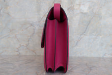 Load image into Gallery viewer, HERMES CONSTANCE3 24 Evercolor leather Rose purple C Engraving Shoulder bag 700050095
