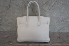 Load image into Gallery viewer, HERMES BIRKIN 30 Clemence leather White □J Engraving Hand bag 600030115
