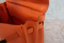 将图片加载到图库查看器，HERMES KELLY 32 Gulliver leather Orange 〇W刻印 Shoulder bag 800040080
