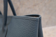 将图片加载到图库查看器，HERMES  GARDEN PARTY PM Negonda leather Blue tempete □O刻印 Tote bag 600120050
