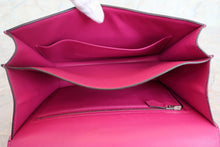 Load image into Gallery viewer, HERMES CONSTANCE3 24 Evercolor leather Rose purple C Engraving Shoulder bag 700050095
