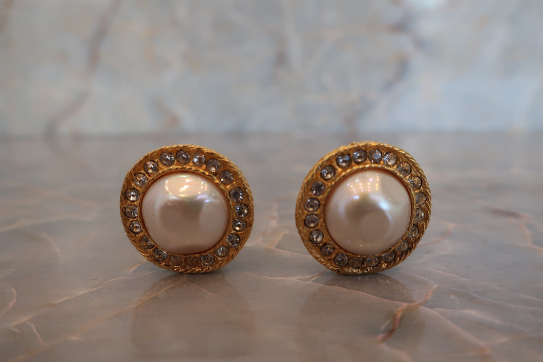 CHANEL CC mark round earrings Gold plate Gold Earring 600090061