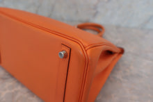 Load image into Gallery viewer, HERMES BIRKIN 30 Epsom leather Orange □L Engraving Hand bag 600060153
