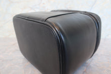 画像をギャラリービューアに読み込む, CHANEL/シャネル ココマーク2WAYバニティ キャビアスキン ブラック/ゴールド金具 バニティ 700110089
