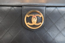 Load image into Gallery viewer, CHANEL Vicolore vanity Lambskin Black/Gold hadware Vanity 600070191
