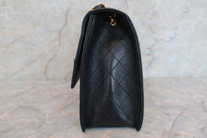 CHANEL 2.55 Trapezoid chain shoulder bag Lambskin Black/Gold hadware Shoulder bag 600050058
