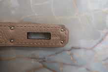 將圖片載入圖庫檢視器 HERMES／エルメス バーキン35 トゴ トゥルティエールグレー □N刻印 ハンドバッグ 700060174
