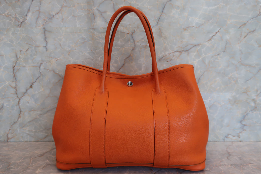 HERMES  GARDEN PARTY PM Negonda leather Orange □O Engraving Tote bag 700010158