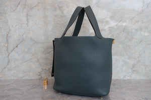 HERMES／エルメス ピコタンロックＭＭ トリヨンクレマンス ブルーオラージュ Z刻印 ハンドバッグ 700060249