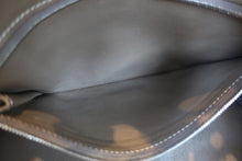 Load image into Gallery viewer, HERMES BIRKIN 30 Clemence leather Etoupe gray □H Engraving Hand bag 800020023
