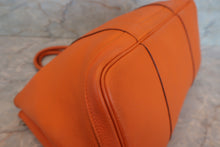 Load image into Gallery viewer, HERMES  GARDEN PARTY PM Negonda leather Orange □O Engraving Tote bag 700010158
