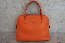 Load image into Gallery viewer, HERMES／BOLIDE 31 Clemence leather Orange □L Engraving Shoulder bag 600070164
