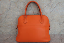 Load image into Gallery viewer, HERMES／BOLIDE 31 Clemence leather Orange □L Engraving Shoulder bag 600070164
